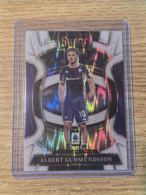 Albert Gudmundsson Terrace White Flash /39 Panini Select Serie A 2025-2026 card
