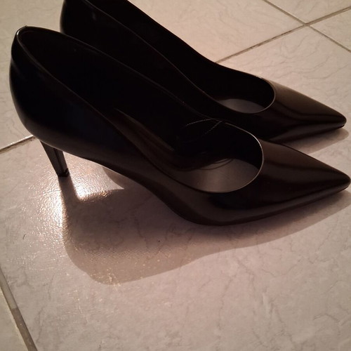 Calvin Klein Ess Stiletto 70 shiny leather black pumps, size 38