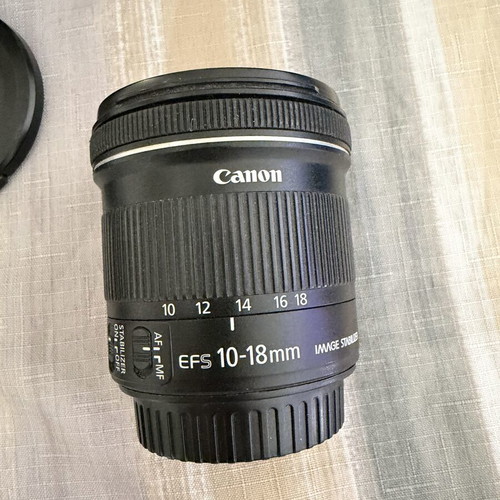 Canon EOS 80D camera kit like new with lenses and accessories
