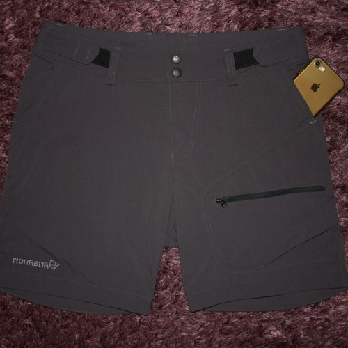 Norrona Bitihorn Lightweight Shorts womens size M like new, gray
