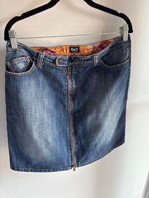 D&G denim skirt authentic, like new, size L 40 12, blue