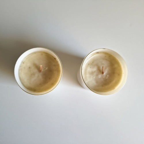 Set of 2 Flair scented candles like new, 440g each