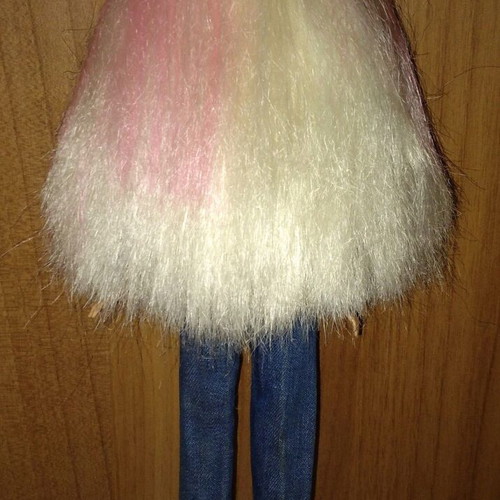 Barbie dolls used, pack of 2, early 2000s