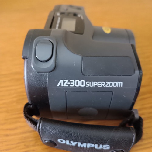 Olympus AZ-300 camera used, super zoom