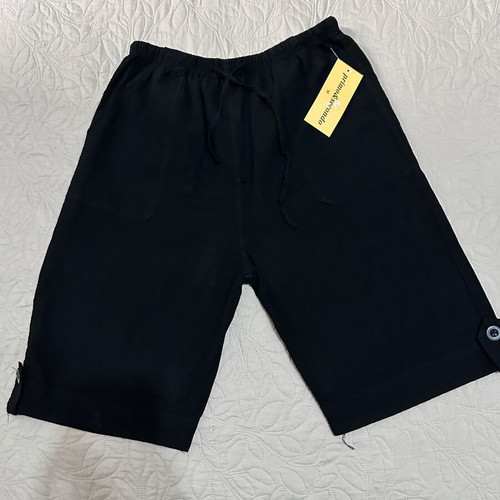 Black Cotton Bermuda Shorts size M new with pockets