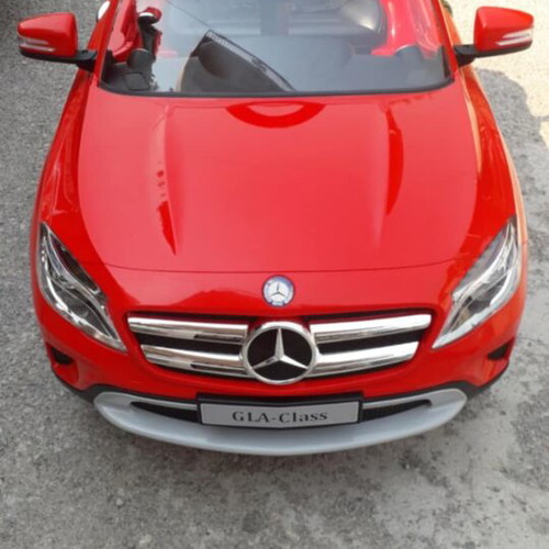 Mercedes-Benz GLA 12V electric car red, like new with remote control