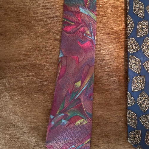 Branded ties like new condition