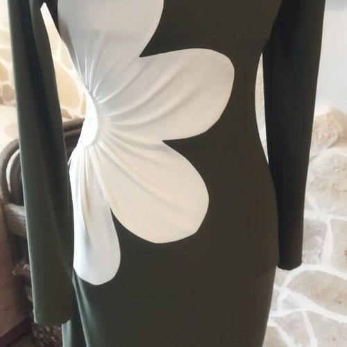 No Limit dress khaki with white daisy, like new