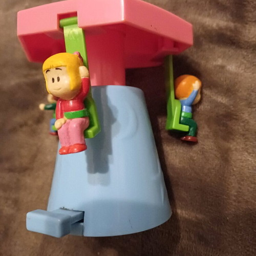 Rotating Luna Park toy used