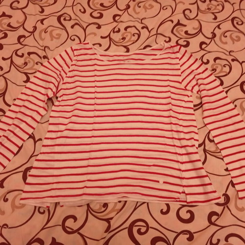 Stradivarius long-sleeve t-shirt, white and red stripes, size M