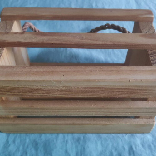 Cuccio Naturale Mini wooden crate with rope handle new