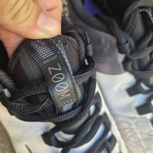 NikeCourt tennis shoes Without box