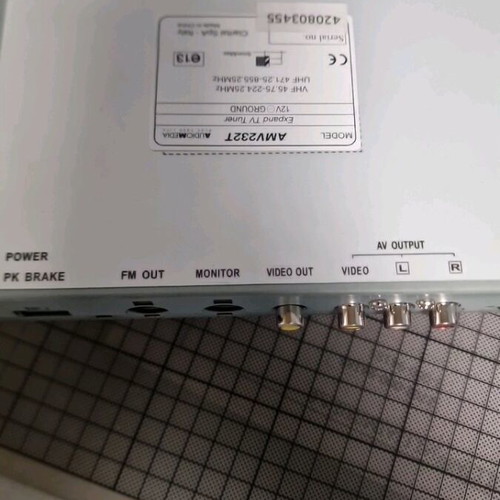 Audiomedia AMV232T Car TV Receiver like new, missing remote
