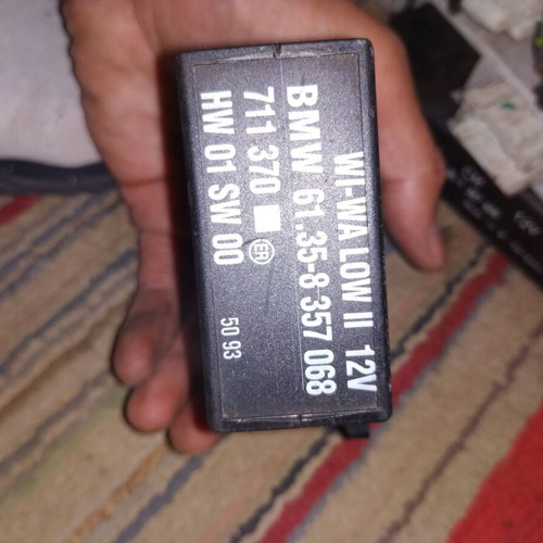 Wiper Module for BMW 3 E36 used, 6135 8357068