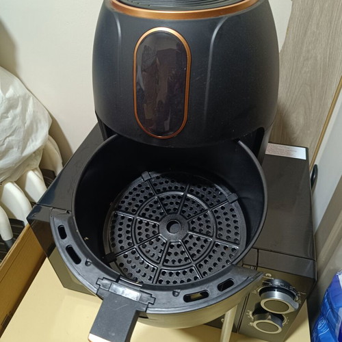 Air Fryer Euro Spin AF-40AD 1500W 4 L like new with digital touch screen