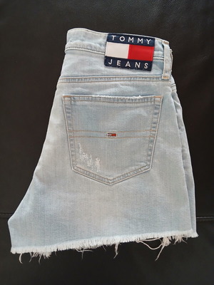 Tommy Hilfiger shorts size 25, like new, blue