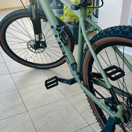Cube Aim Race 2024 mountain bike like new, XL, 29 inch wheels, disc brakes