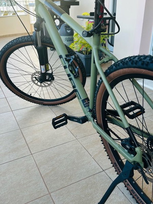 Cube Aim Race 2024 mountain bike like new, XL, 29 inch wheels, disc brakes