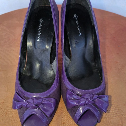 Stefania purple pumps like new, size 39