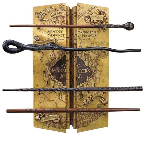 Harry Potter wand collection like new, 4 wands with box