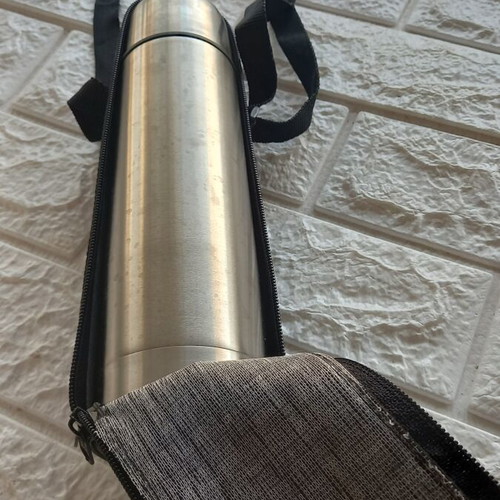 Avivo stainless steel thermos new with cup lid