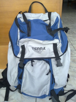 Terra σακίδιο πλάτης 40lt με 4 εξωτερικές τσέπες