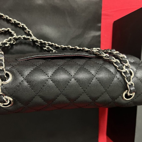 Shoulder bag new, black
