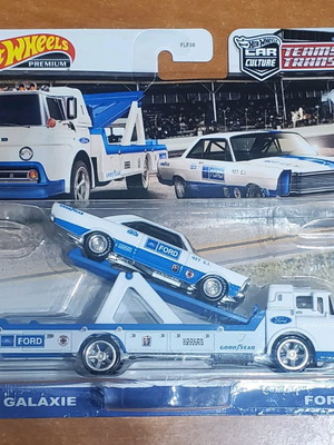 Hot Wheels Team Transport καινούργιο