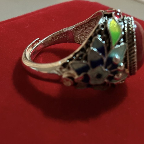 Vintage Tibetan style 925 sterling silver enamel ring with red coral paste cabochon, like new