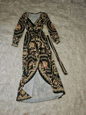 Μακρύ φόρεμα medium μεταχειρισμένο, μαύρο και χρυσαφί