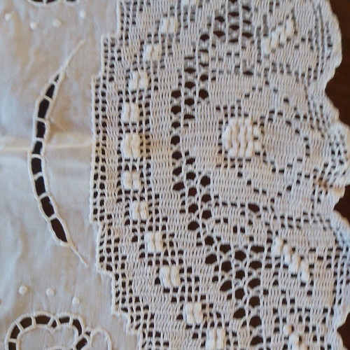 Tablecloths set of 2 60×60 knitted with fabric new
