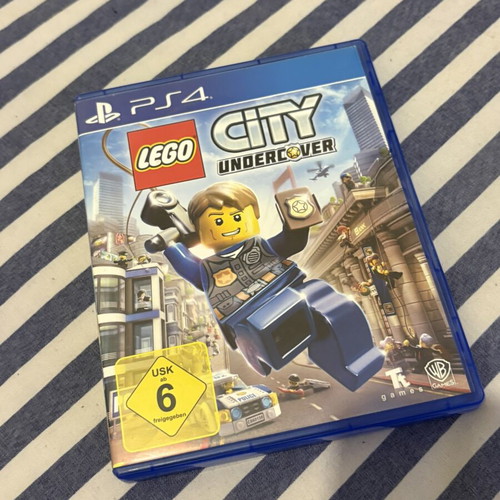 LEGO City Undercover PS4 game, German edition