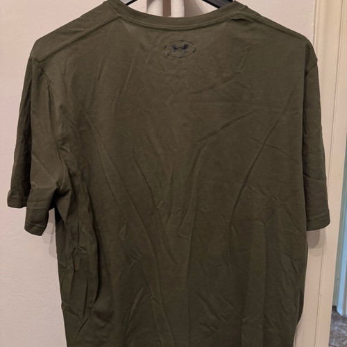Under Armour T-shirt καινούργιο, μέγεθος L, πράσινο