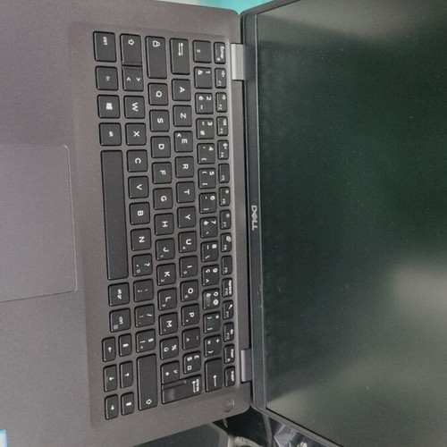 Dell laptop 14" i5 8th gen like new with 8GB RAM and 256GB SSD