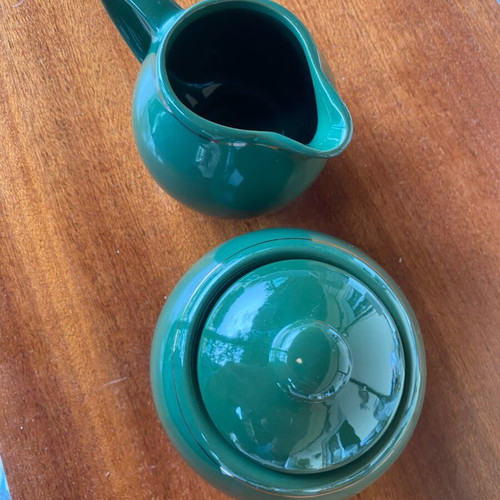 Jacobs set sugar bowl and creamer collectible like new