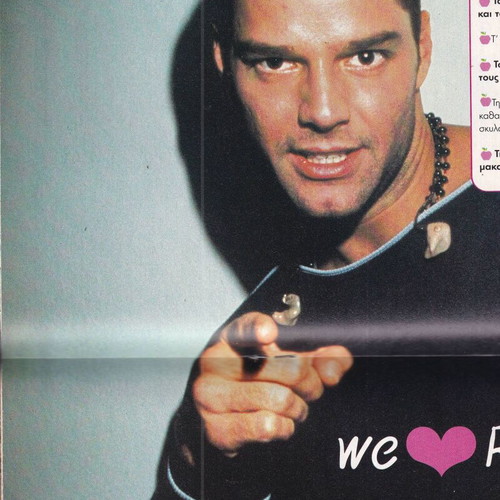 Katerina magazine issue 1039 with posters, 1999