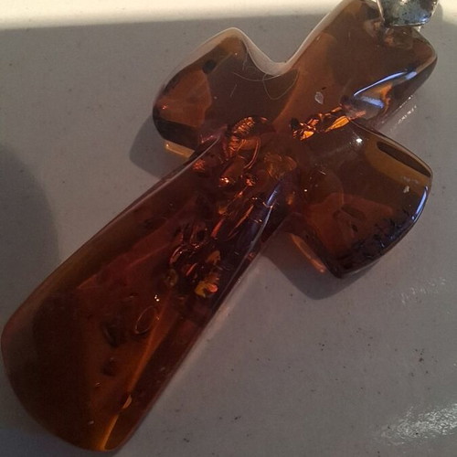 Cross pendant made of natural amber with 18k gold plating new
