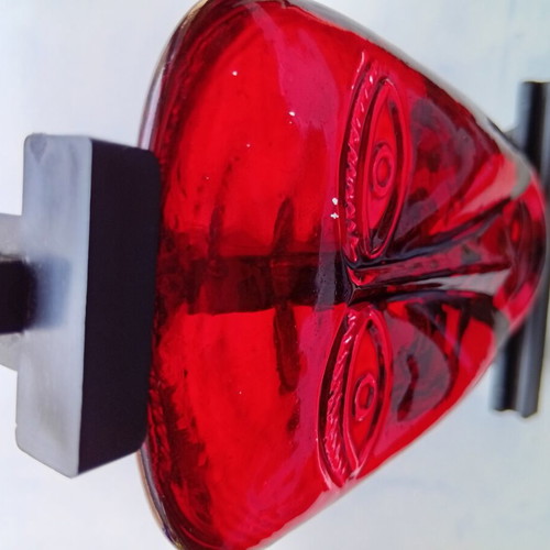 Handblown glass mask from Mexico, 11.5 cm, ruby red