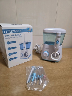 Иригатор за уста TUREWELL FC-165 чисто нов