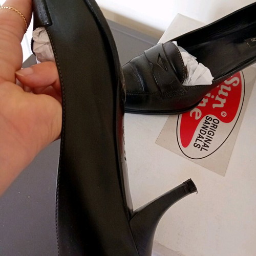 Alberto Guardiani black leather pumps like new, size 40