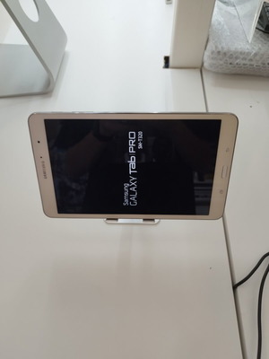 Samsung Galaxy Tab Pro T320 2GB/16GB white used