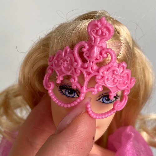 Mattel Barbie and the Three Musketeers Corinne doll 2009