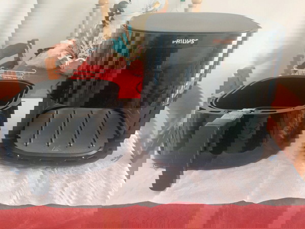 Philips Air fryer Essentials XL.HD9270/96
