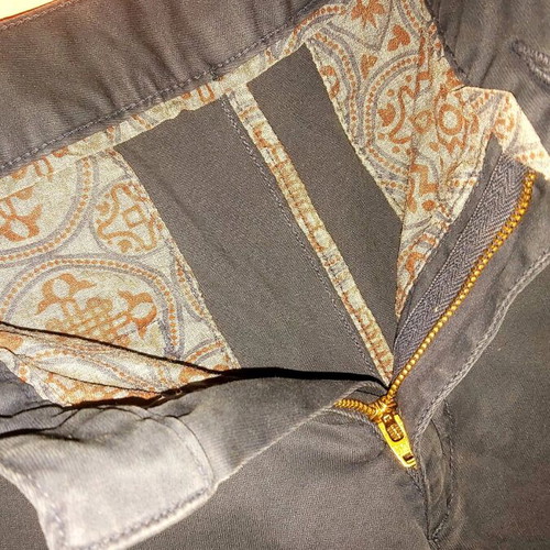Bitsiani men's pants dark blue like new with stain