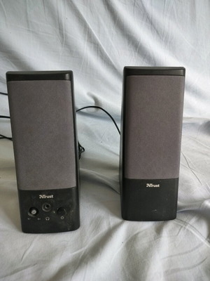 Trust SP-2370 speakers used, 2.0 set, black with gray fabric