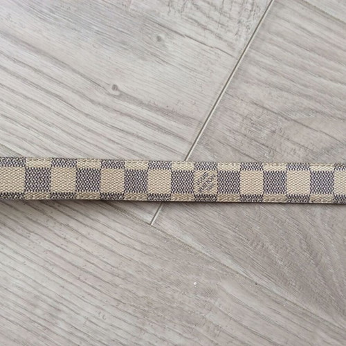 Louis Vuitton Damier Azur leather belt used, size 40/100, gray