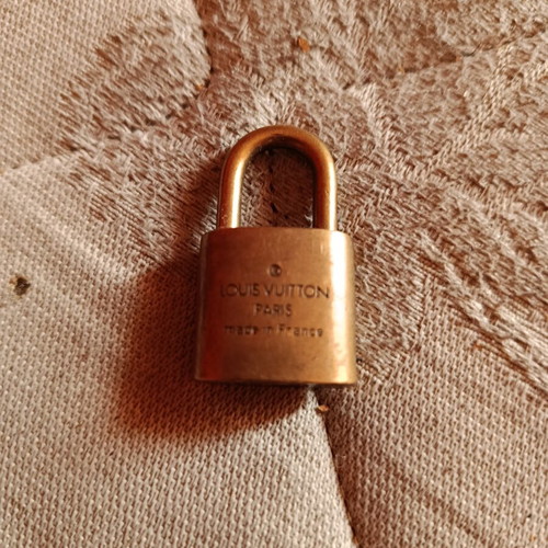 Louis Vuitton authentic padlock without key