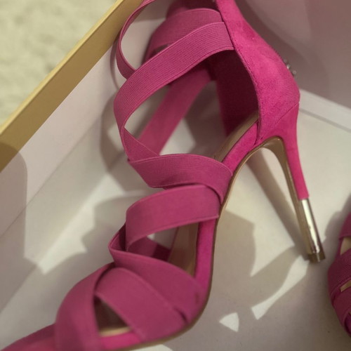 Jessica Simpson sandals new, size 36 1/2, pink