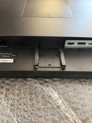 HP P32u G5 31.5" QHD USB-C monitor like new in original box