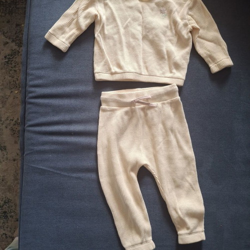 Baby clothing set 9-12 months 80cm lightly used